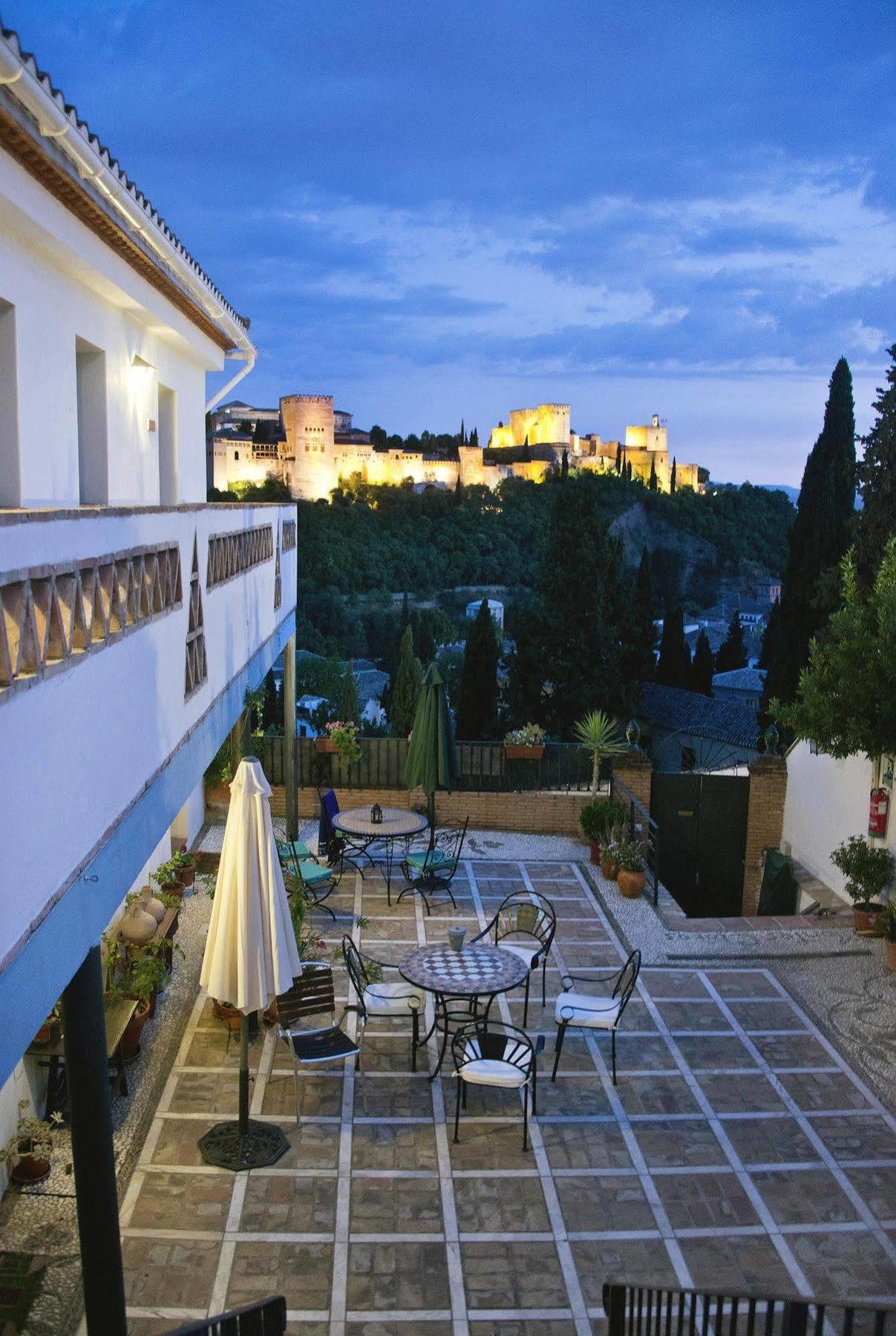 Apartamentos Montesclaros Granada Ngoại thất bức ảnh